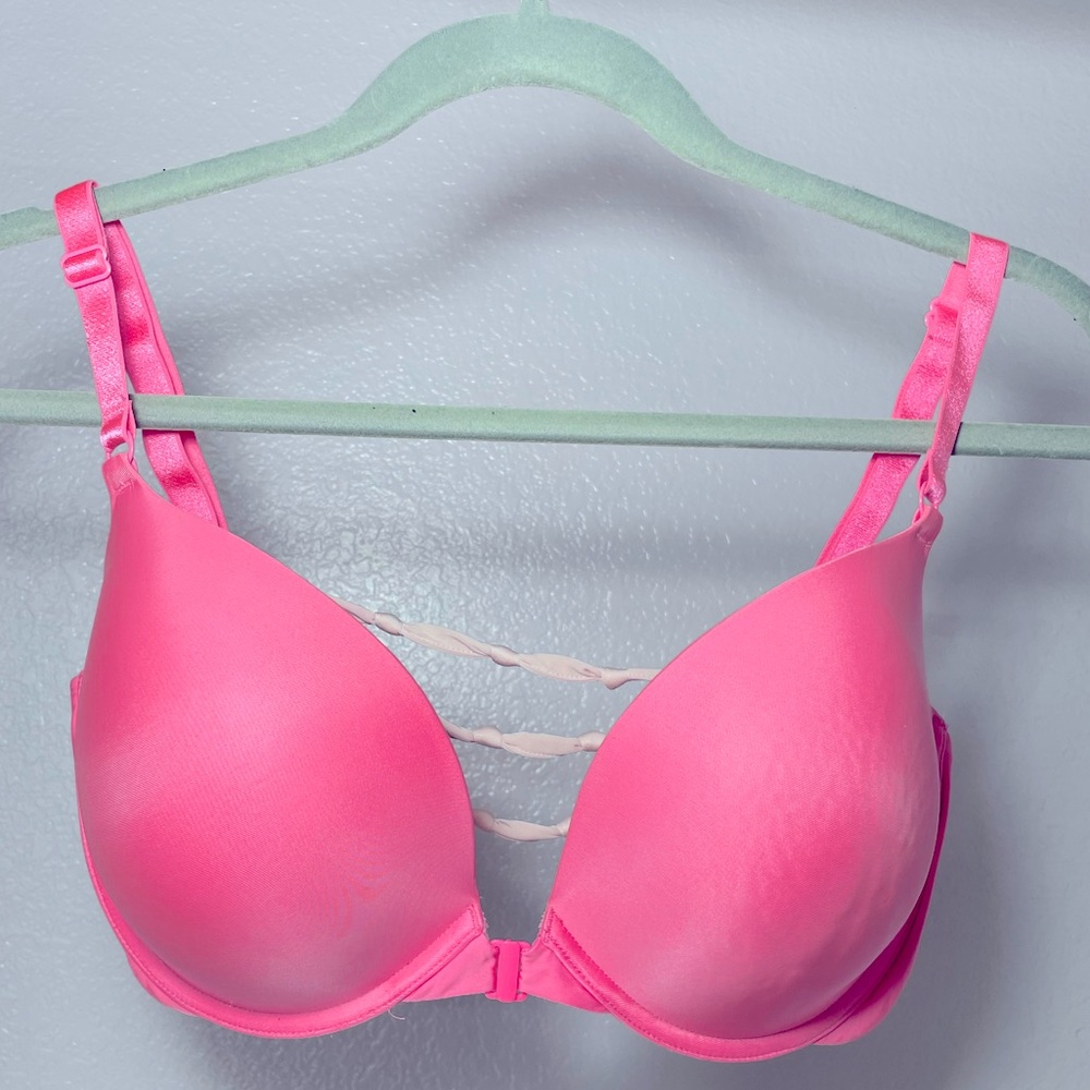 Victoria’s Secret hot pink push up bra size 36 DD